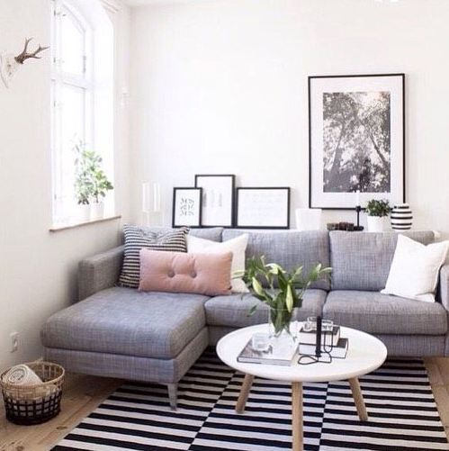 Chọn đồ nội thất phù hợp cho phòng khách căn hộ nhỏ - HomeXinh